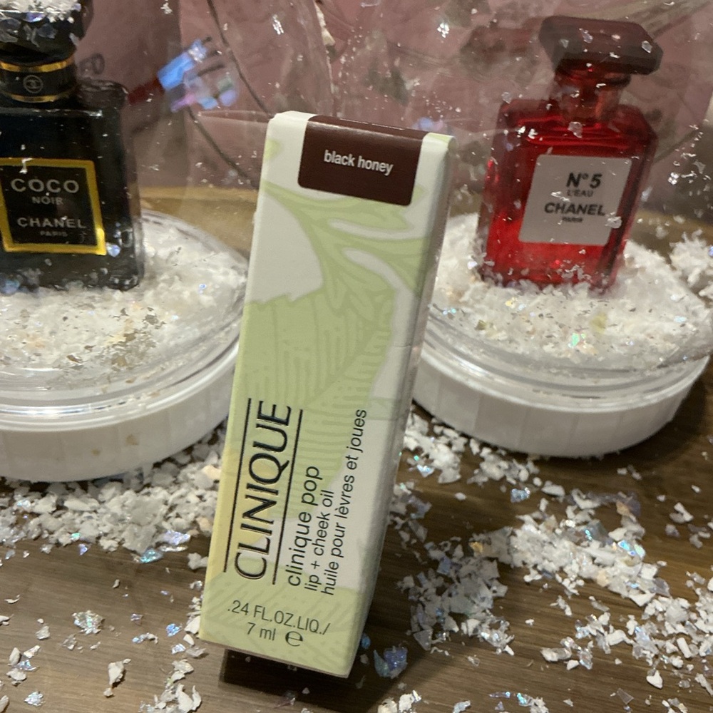 Clinique Black Honey Cheek and Lip Pop